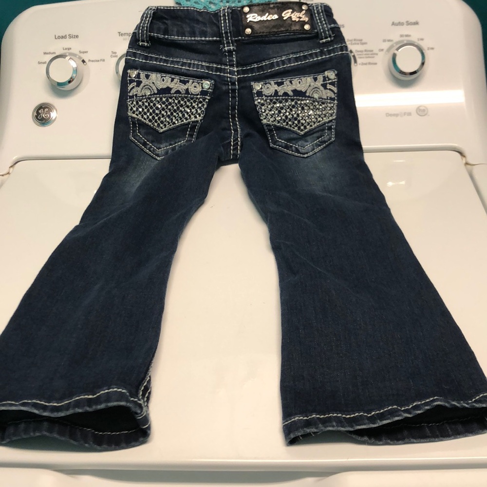 Rodeo Girl like new bling jeans